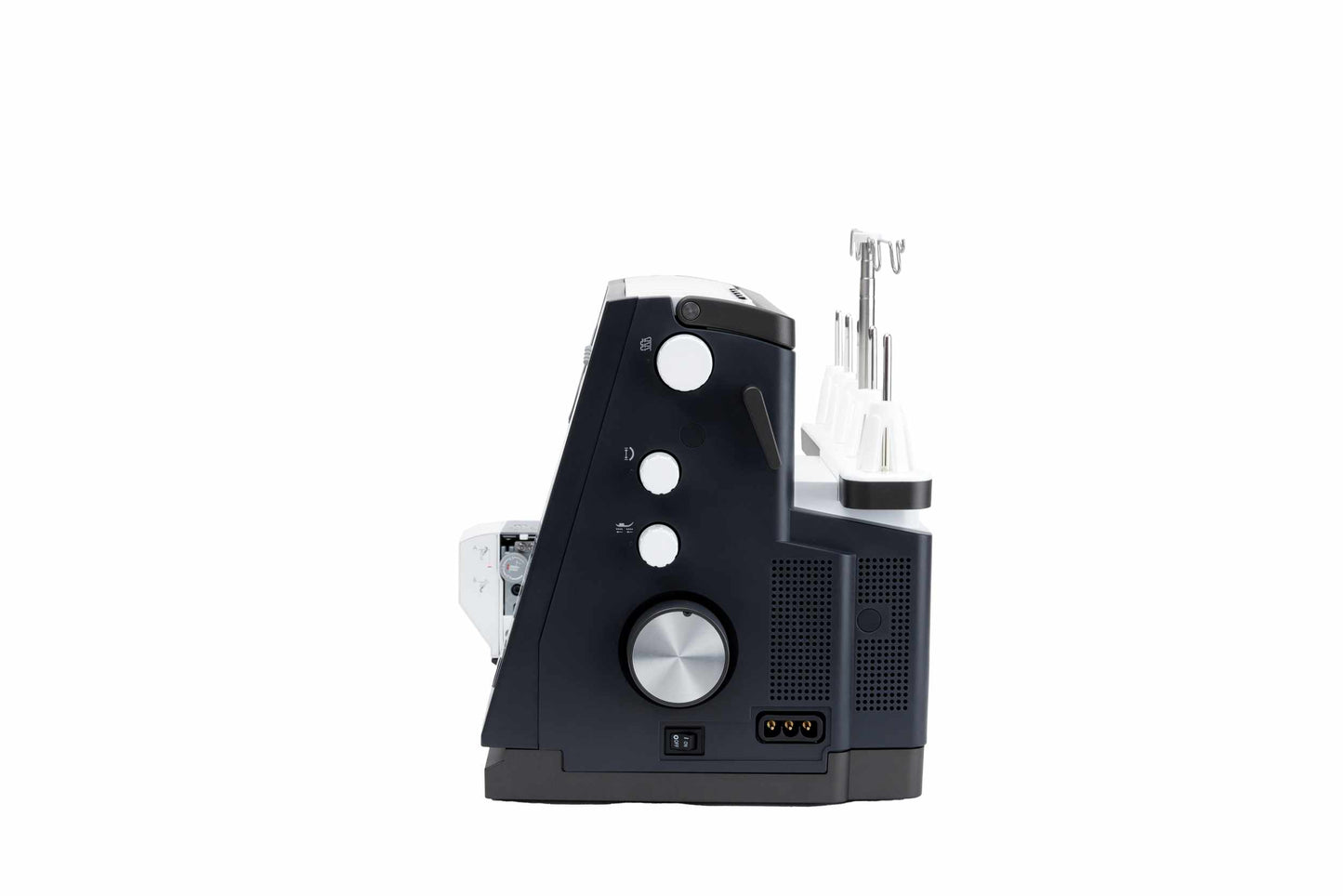 PFAFF® Admire™ Air 6000 Black Coverlock Machine