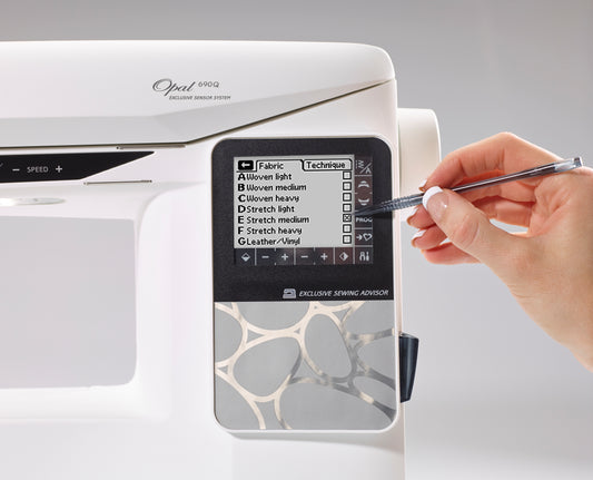 HUSQVARNA® VIKING® OPAL™ 690Q Sewing Machine