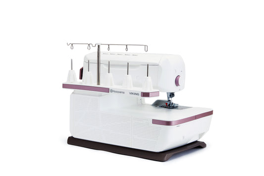 HUSQVARNA VIKING AMBER Air S | 500 Coverlock Machine - The Sew'N Place